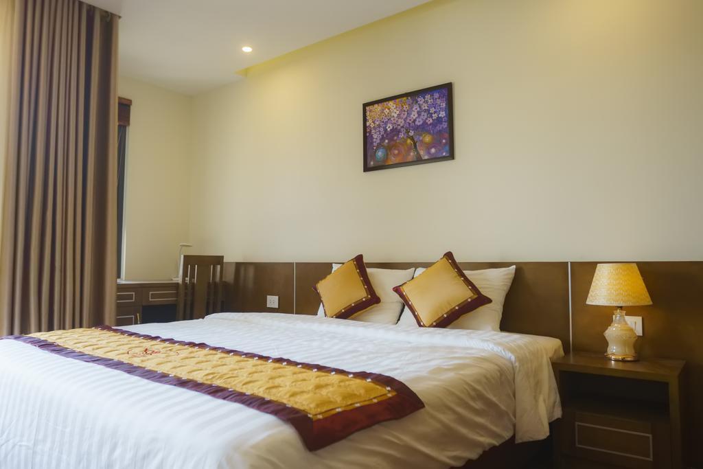 Ruby Hotel Ha Long Exterior photo