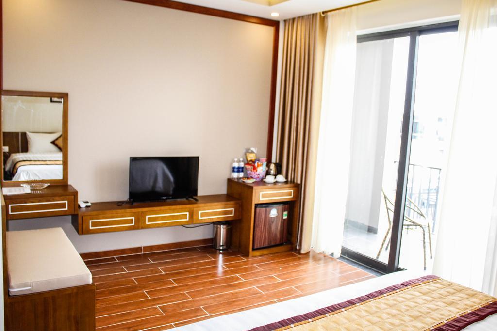 Ruby Hotel Ha Long Exterior photo