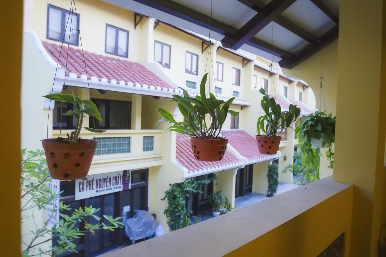 Ruby Hotel Ha Long Exterior photo